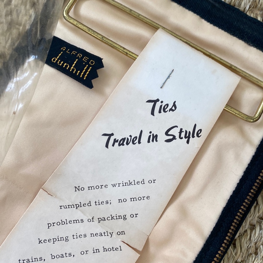 VTG Alfred Dunhill Silk Lined Travel Tie Holder Case